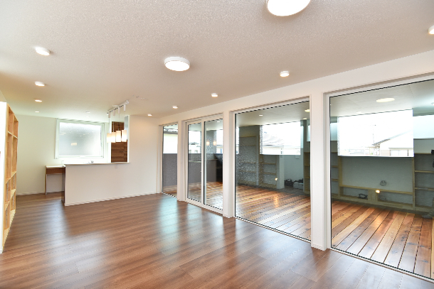 ダンデライオンホームで建てられるデザイン住宅の施工事例1