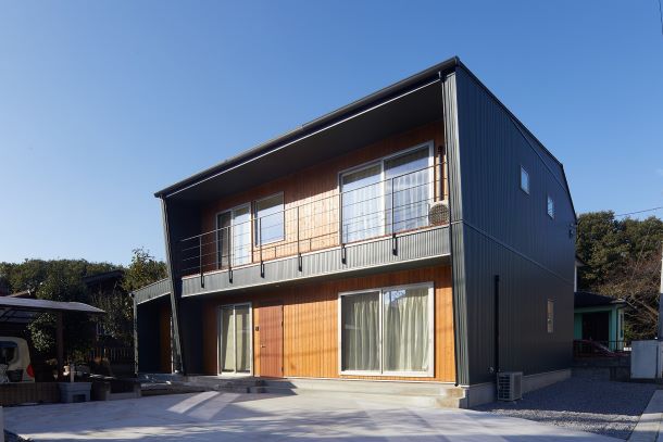 伸興建設で建てられるデザイン住宅の施工事例1